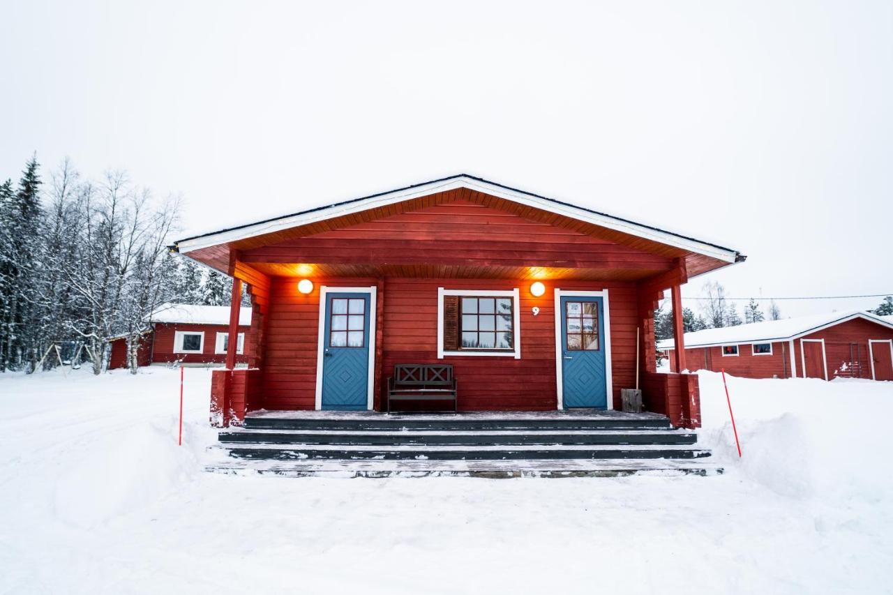 Peurasuvanto Moekit & Camping Exterior foto